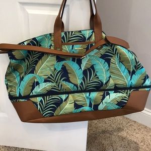 Like new vacay bag